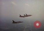 Standbild F 105D-Ebenen Goldsboro North Carolina USA, 1966, aus Sekunde 30 historischem Filmmaterial Videoclip 65675048199