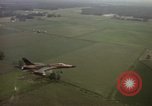 Standbild F 105D-Ebenen Goldsboro North Carolina USA, 1966, aus Sekunde 52 historischem Filmmaterial Videoclip 65675048199