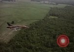Standbild F 105D-Ebenen Goldsboro North Carolina USA, 1966, aus Sekunde 56 historischem Filmmaterial Videoclip 65675048199