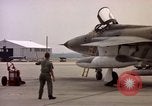 Standbild F 105D-Ebenen Goldsboro North Carolina USA, 1966, aus Sekunde 3 historischem Filmmaterial Videoclip 65675048200
