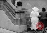 Immagine di Donna incinta Spagna, 1942, secondo 41 filmato di repertorio 65675048269