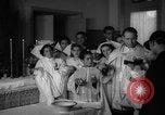 Standbild Priester Spanien, 1942, aus Sekunde 10 historischem Filmmaterial Videoclip 65675048271