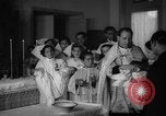 Standbild Priester Spanien, 1942, aus Sekunde 14 historischem Filmmaterial Videoclip 65675048271