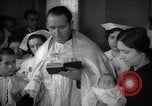 Standbild Priester Spanien, 1942, aus Sekunde 39 historischem Filmmaterial Videoclip 65675048271
