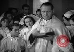 Standbild Priester Spanien, 1942, aus Sekunde 49 historischem Filmmaterial Videoclip 65675048271