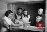 Immagine di Cucina comune Spagna, 1942, secondo 39 filmato di repertorio 65675048273