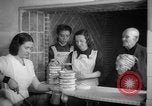Immagine di Cucina comune Spagna, 1942, secondo 40 filmato di repertorio 65675048273