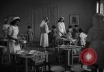 Image cuisine communale Barcelone Espagne, 1942, de la seconde 12 séquences d'archives historiques vidéo 65675048274