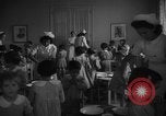 Image cuisine communale Barcelone Espagne, 1942, de la seconde 45 séquences d'archives historiques vidéo 65675048274