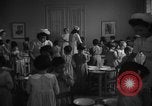 Image cuisine communale Barcelone Espagne, 1942, de la seconde 47 séquences d'archives historiques vidéo 65675048274