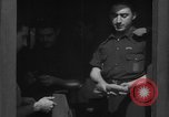 Image le pain est distribué aux travailleurs Barcelone Espagne, 1942, de la seconde 24 séquences d'archives historiques vidéo 65675048275