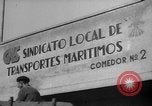 Image le pain est distribué aux travailleurs Barcelone Espagne, 1942, de la seconde 37 séquences d'archives historiques vidéo 65675048275
