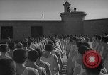 Image prisonniers s'engager dans des activités sportives officielles Valence Espagne, 1942, de la seconde 3 séquences d'archives historiques vidéo 65675048277