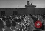 Image prisonniers s'engager dans des activités sportives officielles Valence Espagne, 1942, de la seconde 5 séquences d'archives historiques vidéo 65675048277