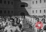 Image prisonniers s'engager dans des activités sportives officielles Valence Espagne, 1942, de la seconde 30 séquences d'archives historiques vidéo 65675048277