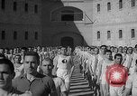 Image prisonniers s'engager dans des activités sportives officielles Valence Espagne, 1942, de la seconde 31 séquences d'archives historiques vidéo 65675048277