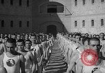 Image prisonniers s'engager dans des activités sportives officielles Valence Espagne, 1942, de la seconde 38 séquences d'archives historiques vidéo 65675048277