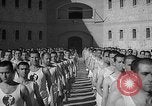Image prisonniers s'engager dans des activités sportives officielles Valence Espagne, 1942, de la seconde 39 séquences d'archives historiques vidéo 65675048277