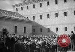 Standbild Gefangenen Valencia Spanien, 1942, aus Sekunde 3 historischem Filmmaterial Videoclip 65675048278