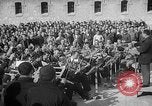 Standbild Gefangenen Valencia Spanien, 1942, aus Sekunde 28 historischem Filmmaterial Videoclip 65675048278