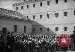 Standbild Gefangenen Valencia Spanien, 1942, aus Sekunde 44 historischem Filmmaterial Videoclip 65675048278