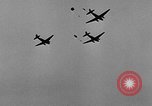 Standbild Fallschirmjäger New York United States USA, 1946, aus Sekunde 26 historischem Filmmaterial Videoclip 65675048281