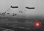 Standbild Fallschirmjäger New York United States USA, 1946, aus Sekunde 39 historischem Filmmaterial Videoclip 65675048281