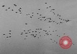 Standbild Fallschirmjäger New York United States USA, 1946, aus Sekunde 50 historischem Filmmaterial Videoclip 65675048281