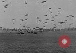 Standbild Fallschirmjäger New York United States USA, 1946, aus Sekunde 55 historischem Filmmaterial Videoclip 65675048281