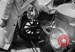Standbild Antique Automobile pageant Mineola New York USA, 1946, aus Sekunde 17 historischem Filmmaterial Videoclip 65675048282