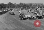 Standbild Antique Automobile pageant Mineola New York USA, 1946, aus Sekunde 34 historischem Filmmaterial Videoclip 65675048282
