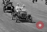 Standbild Antique Automobile pageant Mineola New York USA, 1946, aus Sekunde 37 historischem Filmmaterial Videoclip 65675048282