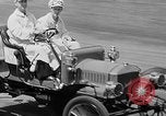 Standbild Antique Automobile pageant Mineola New York USA, 1946, aus Sekunde 40 historischem Filmmaterial Videoclip 65675048282