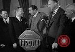 Standbild J Arthur Rank New York United States USA, 1950, aus Sekunde 29 historischem Filmmaterial Videoclip 65675048285