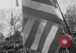Standbild anti-kommunistischen Loyalität Parade auf der Fifth Avenue New York City USA, 1950, aus Sekunde 12 historischem Filmmaterial Videoclip 65675048288