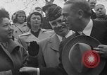 Standbild anti-kommunistischen Loyalität Parade auf der Fifth Avenue New York City USA, 1950, aus Sekunde 15 historischem Filmmaterial Videoclip 65675048288