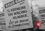 Standbild anti-kommunistischen Loyalität Parade auf der Fifth Avenue New York City USA, 1950, aus Sekunde 51 historischem Filmmaterial Videoclip 65675048288