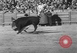 Standbild Stierkampf Sevilla Spanien, 1950, aus Sekunde 26 historischem Filmmaterial Videoclip 65675048291