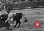 Standbild Stierkampf Sevilla Spanien, 1950, aus Sekunde 39 historischem Filmmaterial Videoclip 65675048291