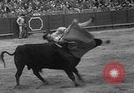 Standbild Stierkampf Sevilla Spanien, 1950, aus Sekunde 45 historischem Filmmaterial Videoclip 65675048291