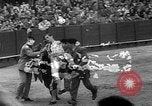 Standbild Stierkampf Sevilla Spanien, 1950, aus Sekunde 59 historischem Filmmaterial Videoclip 65675048291
