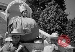 Standbild Blossom Queen United States USA, 1950, aus Sekunde 11 historischem Filmmaterial Videoclip 65675048292