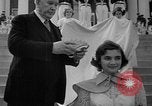 Standbild Blossom Queen United States USA, 1950, aus Sekunde 34 historischem Filmmaterial Videoclip 65675048292