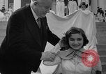 Standbild Blossom Queen United States USA, 1950, aus Sekunde 47 historischem Filmmaterial Videoclip 65675048292