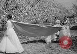 Standbild Blossom Queen United States USA, 1950, aus Sekunde 57 historischem Filmmaterial Videoclip 65675048292