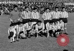 Image jeu soccer Espagne, 1956, de la seconde 15 séquences d'archives historiques vidéo 65675048295
