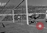 Image jeu soccer Espagne, 1956, de la seconde 37 séquences d'archives historiques vidéo 65675048295