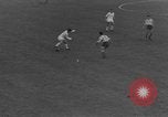 Image jeu soccer Espagne, 1956, de la seconde 55 séquences d'archives historiques vidéo 65675048295