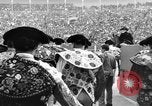 Immagine di Corride Spagna, 1956, secondo 7 filmato di repertorio 65675048297