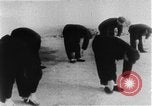 Image des prisonniers de guerre Chine, 1951, de la seconde 11 séquences d'archives historiques vidéo 65675048299